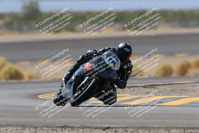 media/Oct-08-2022-SoCal Trackdays (Sat) [[1fc3beec89]]/Turn 14 (1050am)/